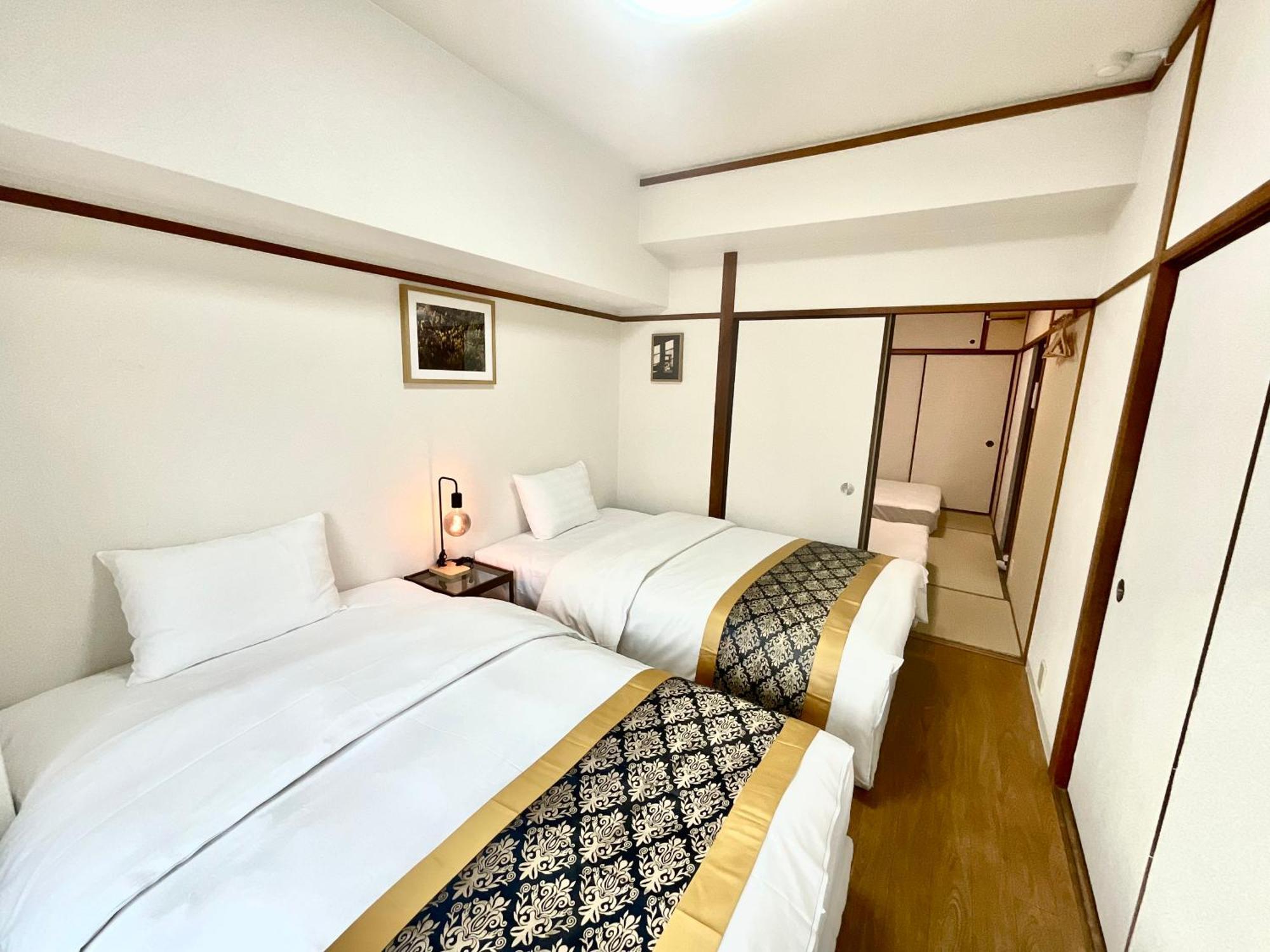 אוסקה 嵐 難波西 民宿 Bed And Breakfast מראה חיצוני תמונה