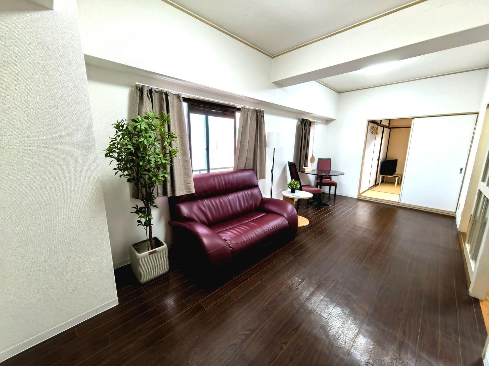 אוסקה 嵐 難波西 民宿 Bed And Breakfast חדר תמונה